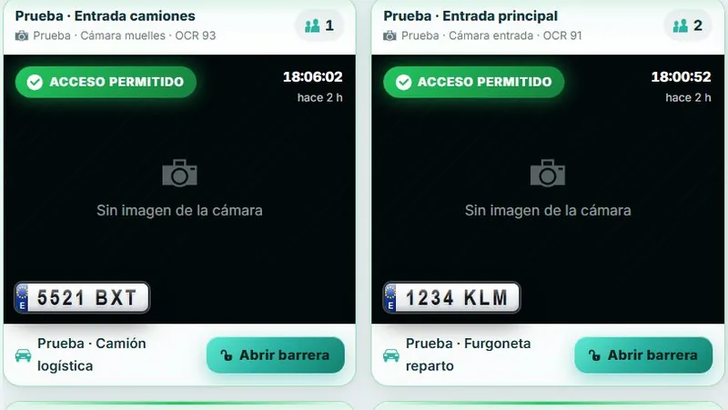 Lectura de matrícula para el acceso de vehículos con acceso permitido y botón abrir barrera