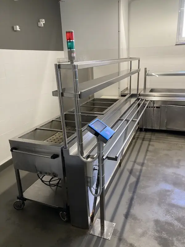 Tarjeta RFID con control de saldo en comedores - Empresa sector educación